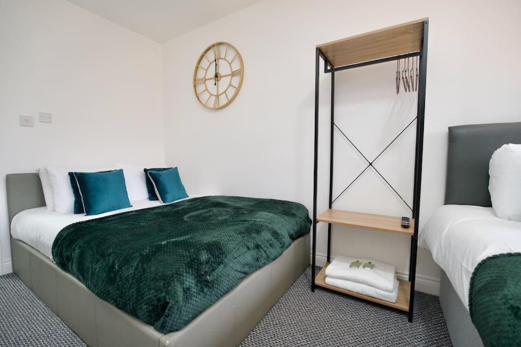 Swan Studio Three - Coventry Luaran gambar